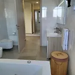 Luz 37 - Jacuzzi Terrace & Swimming Pool אלבופיירה