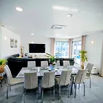 Vila Luz 37 - Jacuzzi Terrace & Swimming Pool