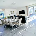 Vila Luz 37 - Jacuzzi Terrace & Swimming Pool