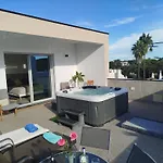 Luz 37 - Jacuzzi Terrace & Swimming Pool Vila