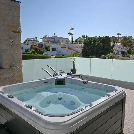 Luz 37 - Jacuzzi Terrace & Swimming Pool Albufeira