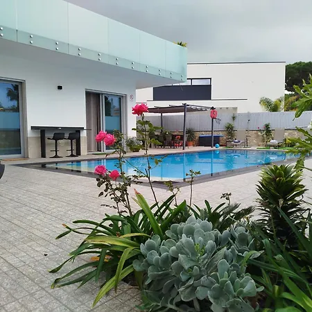 Luz 37 - Jacuzzi Terrace & Swimming Pool 빌라 알부페이라