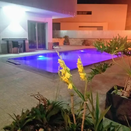 빌라 Luz 37 - Jacuzzi Terrace & Swimming Pool 알부페이라