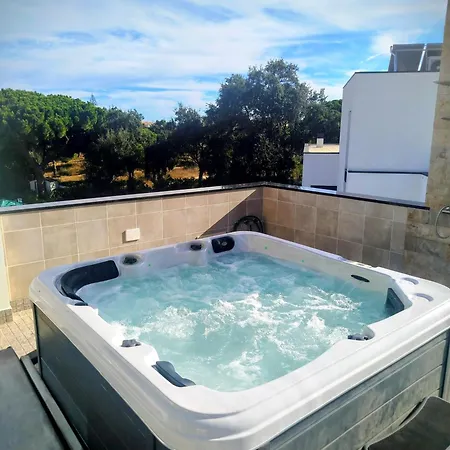 Luz 37 - Jacuzzi Terrace & Swimming Pool Βίλα Αλμπουφέιρα