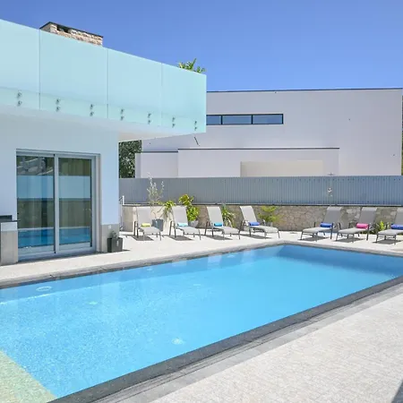 Luz 37 - Jacuzzi Terrace & Swimming Pool