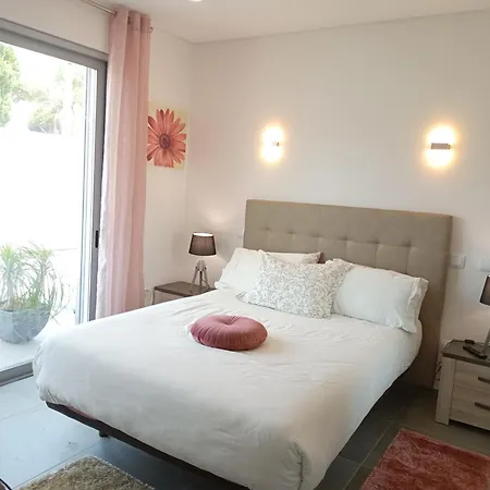 Luz 37 - Jacuzzi Terrace & Swimming Pool אלבופיירה