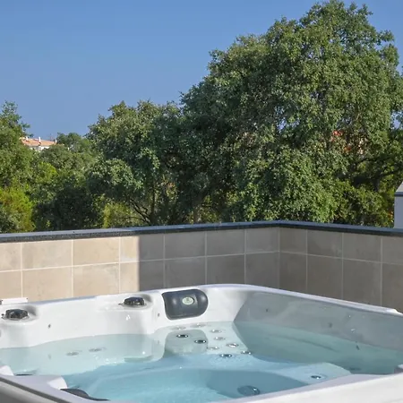 Luz 37 - Jacuzzi Terrace & Swimming Pool