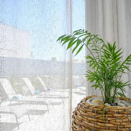 Luz 37 - Jacuzzi Terrace & Swimming Pool فيلة البوفيرا