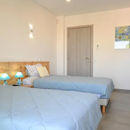Luz 37 - Jacuzzi Terrace & Swimming Pool Villa Albufeira
