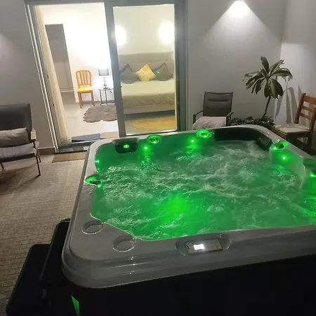 Luz 37 - Jacuzzi Terrace & Swimming Pool فيلة البوفيرا