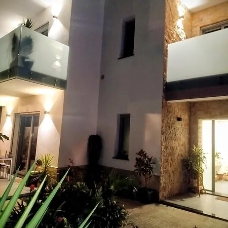 فيلة Luz 37 - Jacuzzi Terrace & Swimming Pool البوفيرا