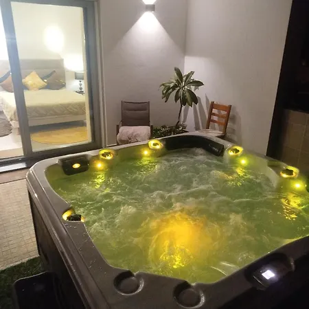 Luz 37 - Jacuzzi Terrace & Swimming Pool فيلة *